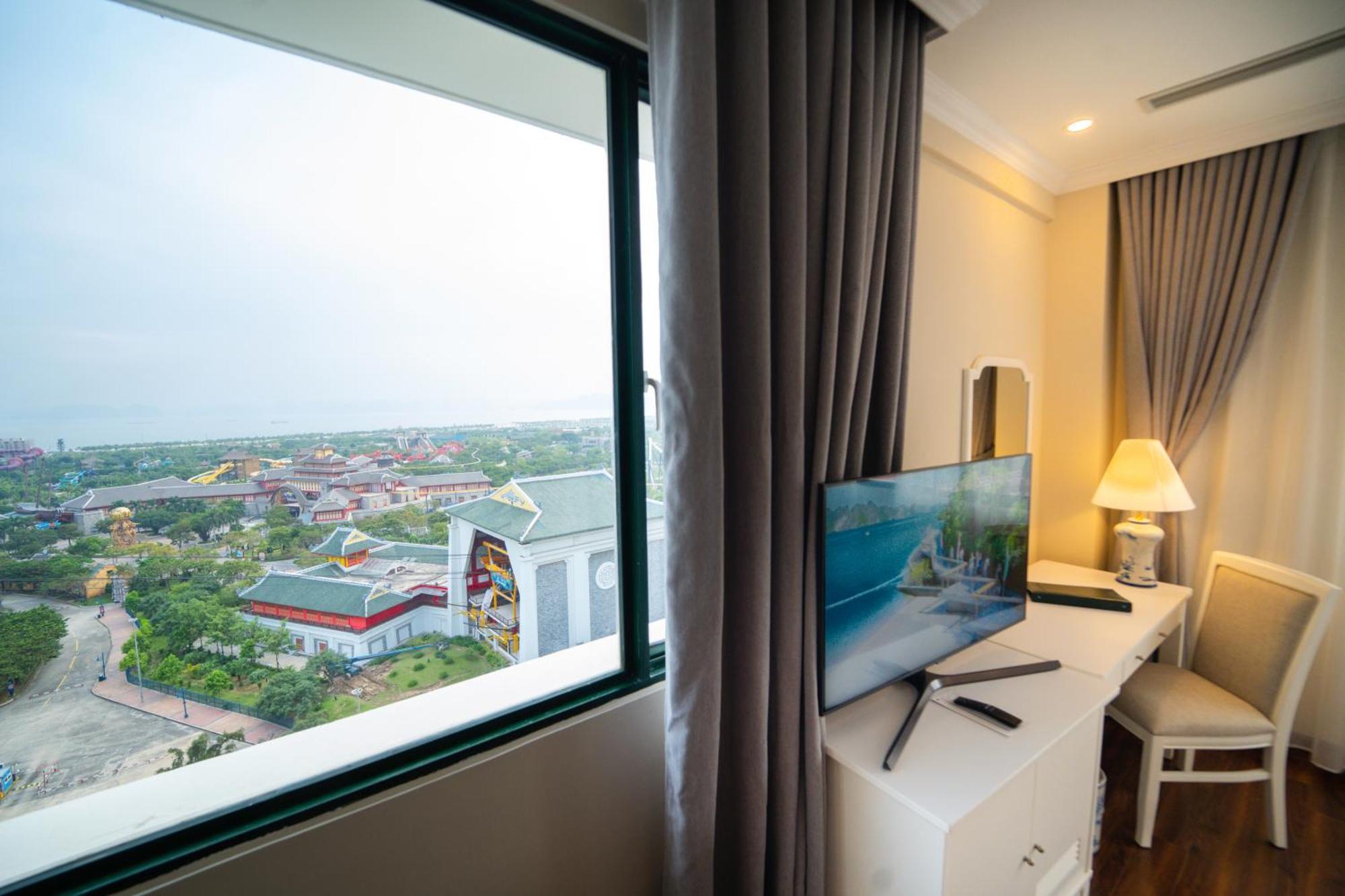 Ha Long Dream Hotel Exterior photo